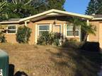 2 Bedroom 1.5 Bath In Holiday FL 34691