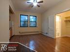 Bright, affordable studio in Ravenswood (4546 N Damen)!