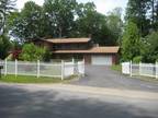 Residential Saleal, Detached House - Saratoga Springs, NY