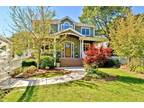 1260 Ridgewood Drive, Highland Park, IL 60035