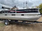 2017 Sun Tracker BASS BUGGY® 18 DLX Boat for Sale
