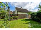 3 bedroom house for sale in Orchard Way, Wymondham, NR18
