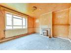 3 Bedroom Flat for Sale in White City Estate