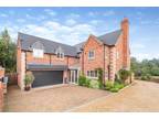 6 bedroom detached house for sale in Witham View, Colsterworth, Grantham, NG33