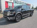 2024 Nissan Titan Black, new