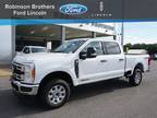 2023 Ford F-250 White, 25 miles