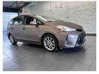 2016 Toyota Prius v Five