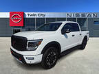 2024 Nissan Titan, new