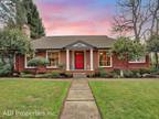 7780 SW Maple Dr Portland, OR