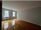 130 Van Cortlandt Ave W unit 2A Bronx, NY 10463 - Home For Rent