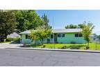 305 W LAIRD AVE, Hermiston, OR 97838 Single Family Residence For Sale MLS#