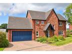 4 bedroom detached house for sale in Honeywood Close, Bongate Cross