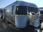 2024 Airstream Flying Cloud 25FBQ 28ft