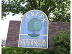 J 16 Shrewsbury Green Dr