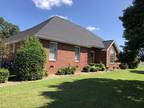 3 Bedroom 3.5 Bath In Winchester TN 37398