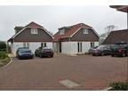 4 bed house to rent in Stourmeadow Close, BH10, Bournemouth