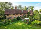 6 bedroom detached house for sale in The Common, Metfield, Harleston, Norfolk