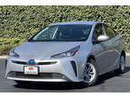 2022 Toyota Prius L Eco 4dr Hatchback