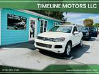 2012 Volkswagen Touareg Hybrid AWD 4dr SUV (ends 11/09)