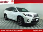 2017 Toyota Highlander Hybrid White, 76K miles