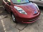 2012 Nissan LEAF SV 4dr Hatchback