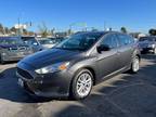 2018 Ford Focus SE Hatchback Gray,