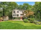 7 Winterview Lane, Cornwall-on-Hudson, NY 12520