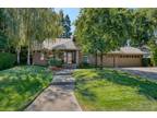 5100 Laguna Woods Dr, Elk Grove, CA 95758