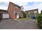 3 bed house for sale in Hogg Lane, RM16, Grays