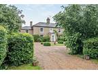 6 bed property for sale in Laxfield Road, IP19, Halesworth