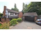 4 bedroom detached house for sale in Millfield Drive, Market Drayton, TF9