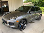 2018 Porsche Cayenne Base