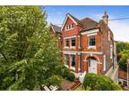 Florence Road, Brighton, East Susinteraction, BN1 6 bed semi-detached house for