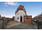 Beechwood Terrace, Burley, Leeds LS4 2NG 6 bed terraced house - £3,000 pcm