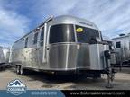 2017 Airstream Classic 30RBT Twin 31ft