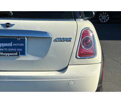 2013 MINI Cooper Hardtop Cooper is a White 2013 Mini Cooper 2dr Hatchback in Eugene OR