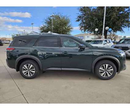 2024 Nissan Pathfinder SL 4WD is a Green 2024 Nissan Pathfinder SL SUV in Saint George UT