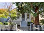 2426 Q St, Sacramento, CA 95816