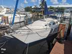 1981 Islander Yachts 30 Bahama Boat for Sale