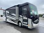 2017 Tiffin Allegro Breeze 32BR 32ft