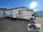 2013 Forest River Forest River RV Cherokee Grey Wolf 28BH 31ft
