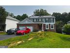 12817 Valleyhill St, Woodbridge, VA 22192 - MLS VAPW2054780