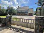 5 bed house for sale in Green Bank Broad View, CF32, Bridgend