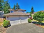 25724 Southeast 40th Street, Issaquah, WA 98029