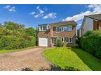 Canterbury Road, Brabourne Lees, Ashford, Kent, TN25 4 bed detached house for