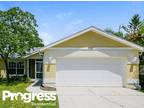 7703 33rd Ln E Sarasota, FL 34243 - Home For Rent