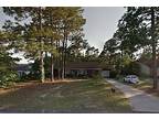 5701 Crenshaw Dr, Hope Mills, Nc 28348