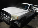 parting out 2006 Dodge Dakota 2dr Club Cab 131 SLT