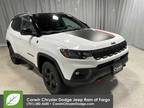 2024 Jeep Compass White, 12 miles