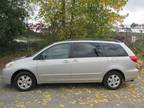 2005 Toyota Sienna Silver, 192K miles